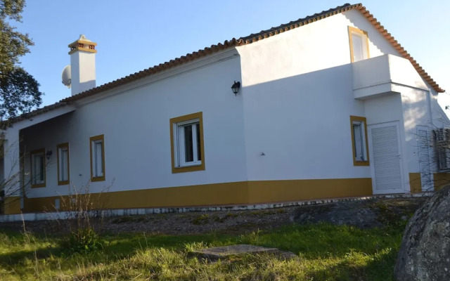 Tranquil Alentejo Villa With Pool