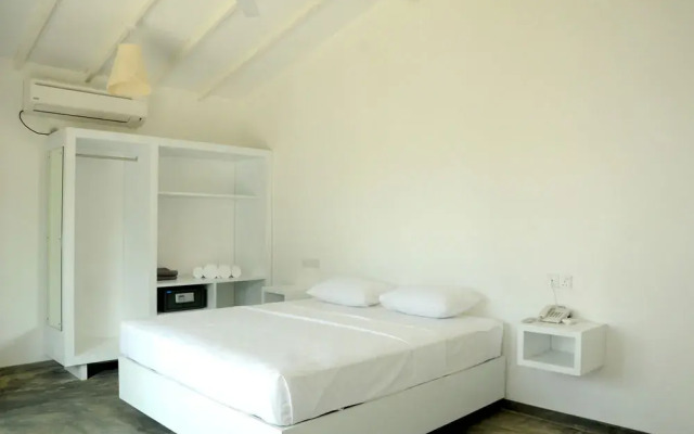 Kabalana Surf Lodge