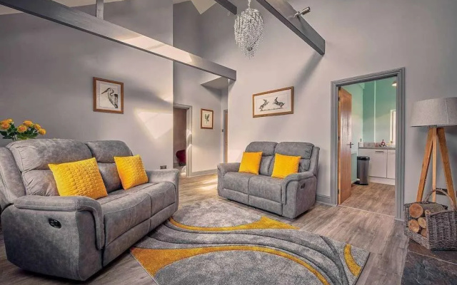 Host Stay Bluebell Cottage