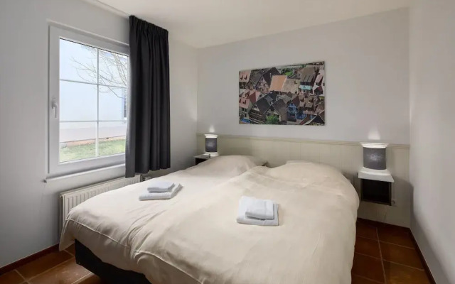Restyled Villa with 4 Bathrooms & Sauna near River Moselle
