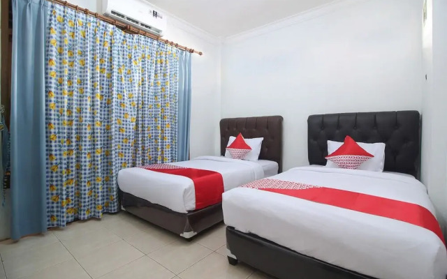 OYO 2593 Mawar Homestay
