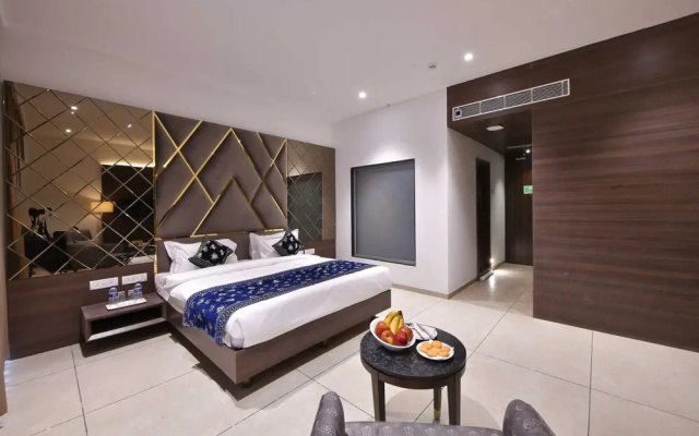 Clubhouse Hotel Morbi