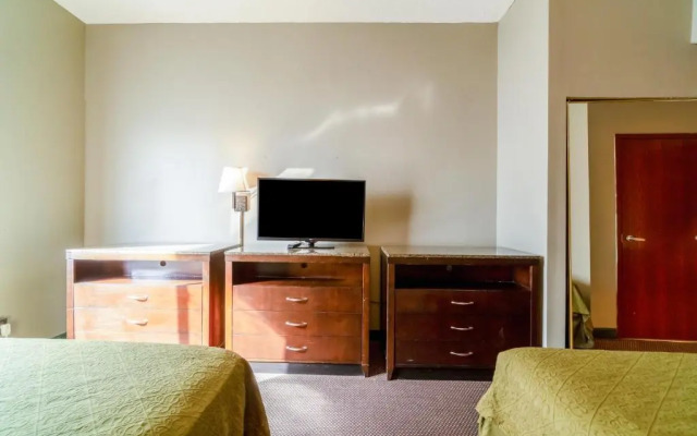 Ark Suites By OYO Jonesboro I-555