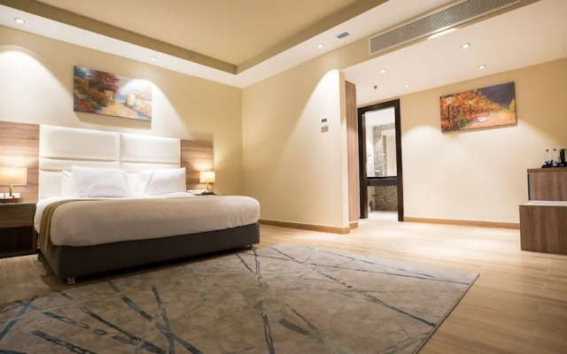 Golden jewel hotel