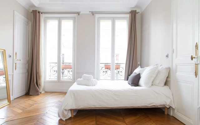 Private Apartment Marais Francs Bourgeois