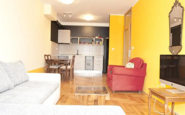 Apartment Sunny