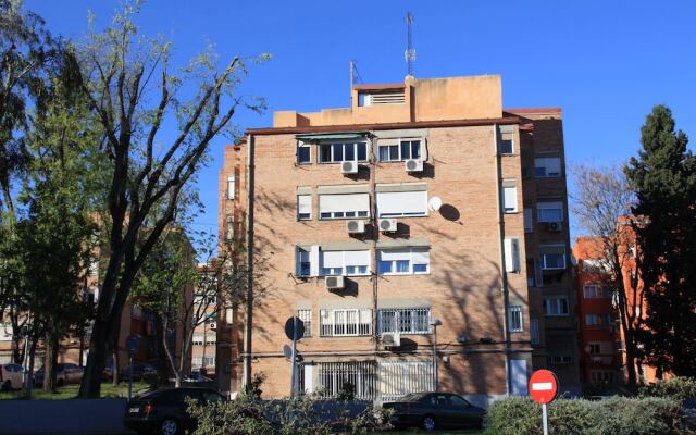 Отель Madrid Rent 6 вид на фасад