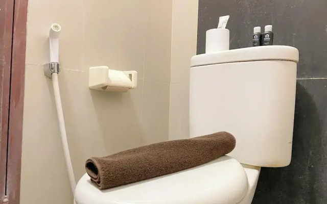 Luxurious 3Br At Gateway Ahmad Yani Cicadas Apartment