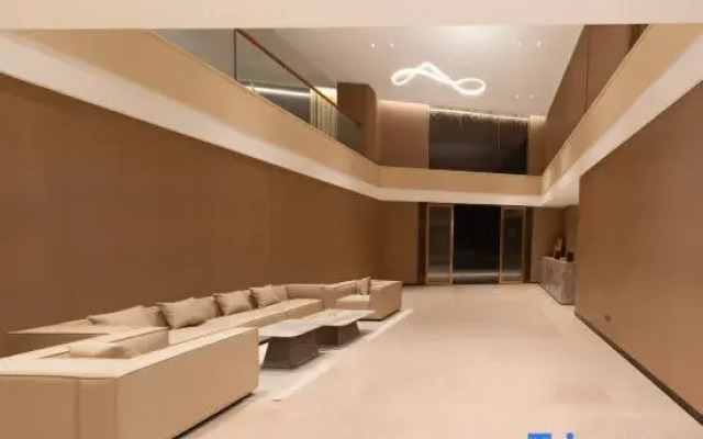 Yigao Hotel (Dongguan Houjie Chenwu Subway Station)