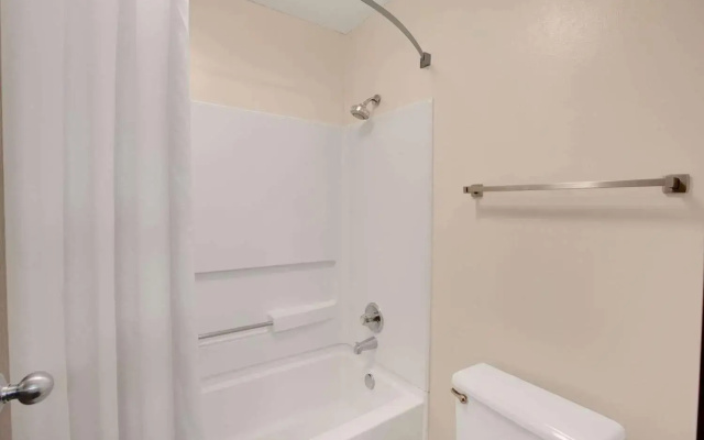 Baymont Inn & Suites by Wyndham Richmond