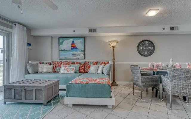 Tradewinds 906