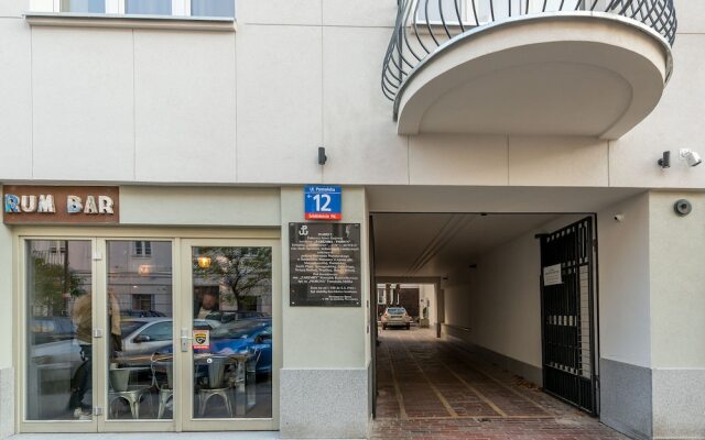 Апартаменты P&O Apartments Poznanska вид на фасад