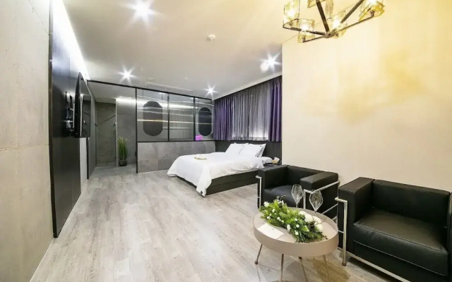 Epoche Hotel