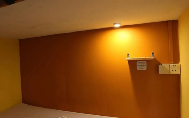 EB2 Hostel