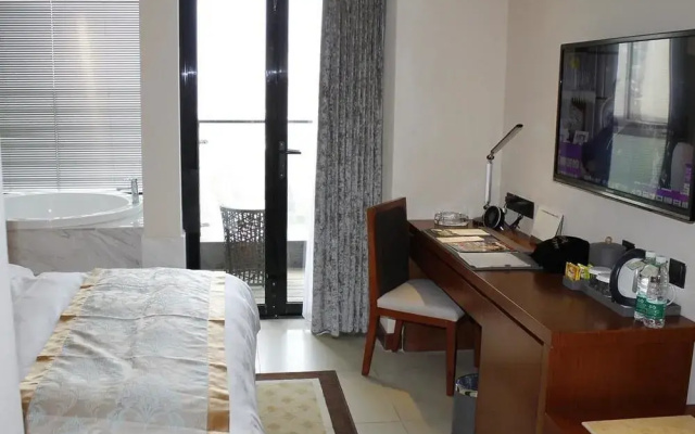 Hotspring Peninsula Resort Hotel