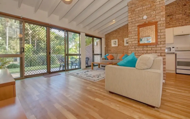 Bay Parklands, Townhouse 15, 2 Gowrie Avenue