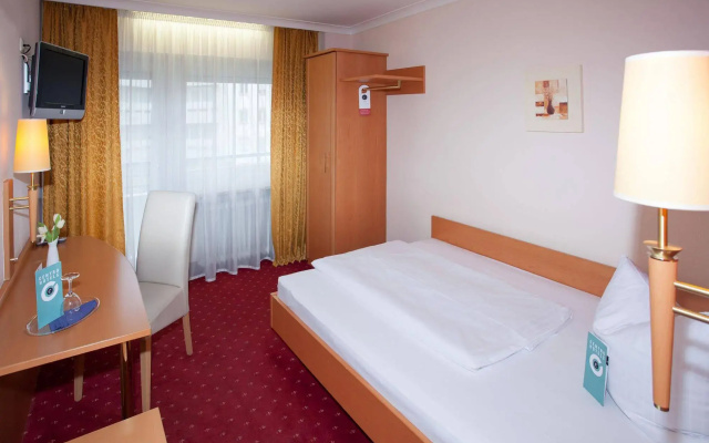 Centro Hotel Mondial