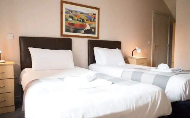 Castle Gardens 3 bed 4023