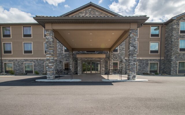 Отель Cobblestone Inn & Suites – St. Mary’s вид на фасад