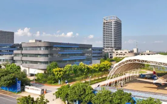 Wuguojie 1+X Hotel