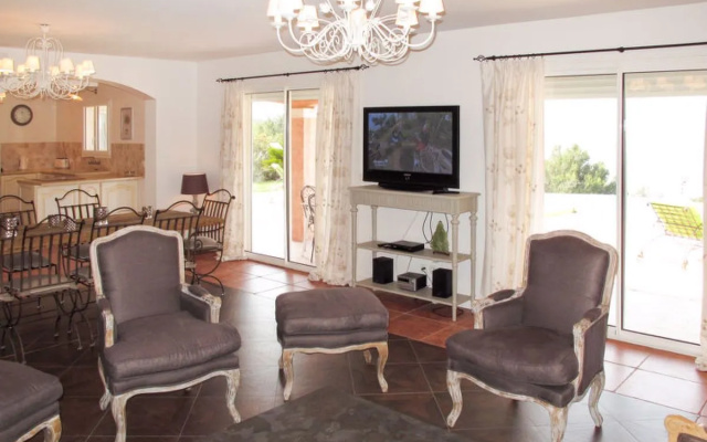 Villa Rose