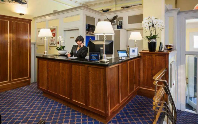 hotelImage