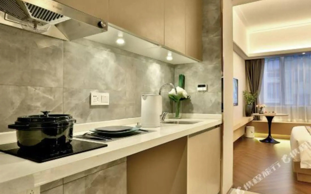 the Zan Hotel (Jinhua Jiangnan Yintai Administrative Service Center)