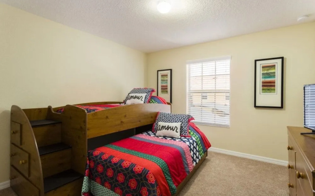 Bismarck Palm Townhome 8969