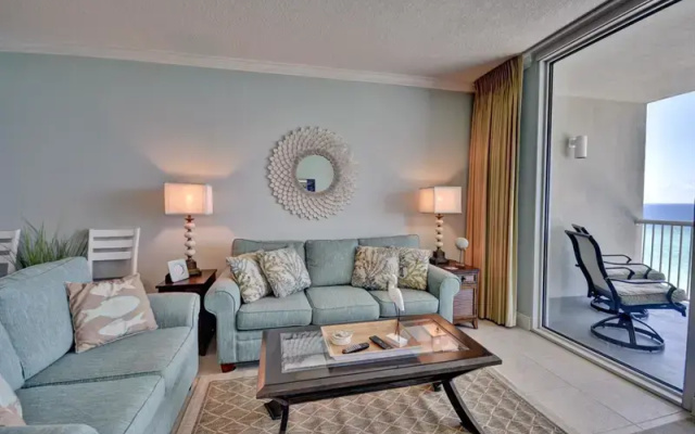 Palazzo Condo by Blue Sun