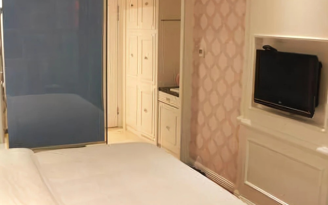 Wanghui Minhang Hotel