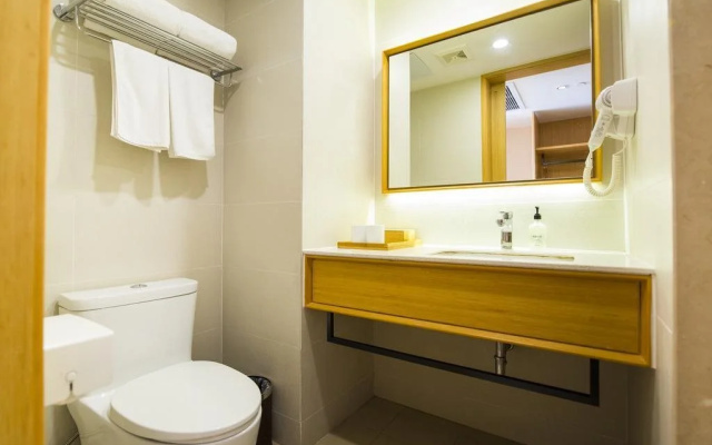 JI Hotel Shanghai Zhangjiang Huaxia Middle Road