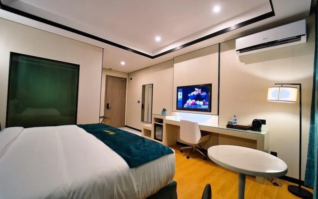 Blu Atlantic Hotel