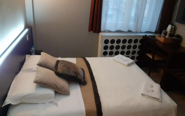 Citadel Hotel