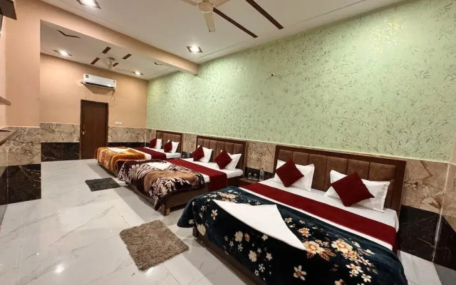 Hotel Raghav Dham