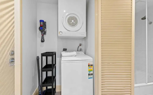Lovely Boutique 1-bed Unit With Gym & Pool