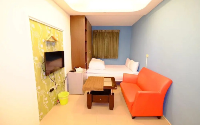 Fengjia Naked Home