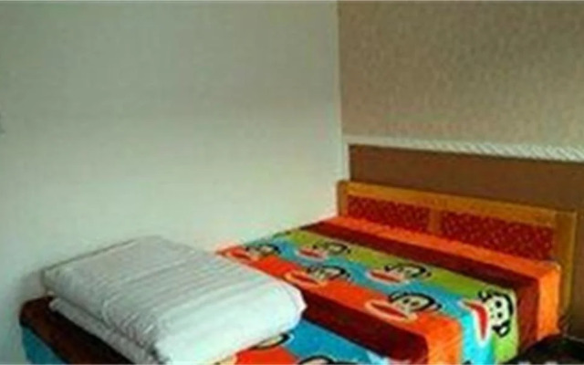Yinan Wang Laosan Farmstay