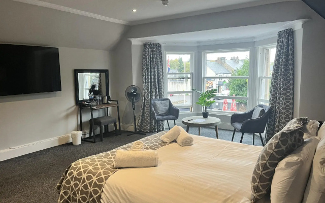 The Laurelbank Hotel