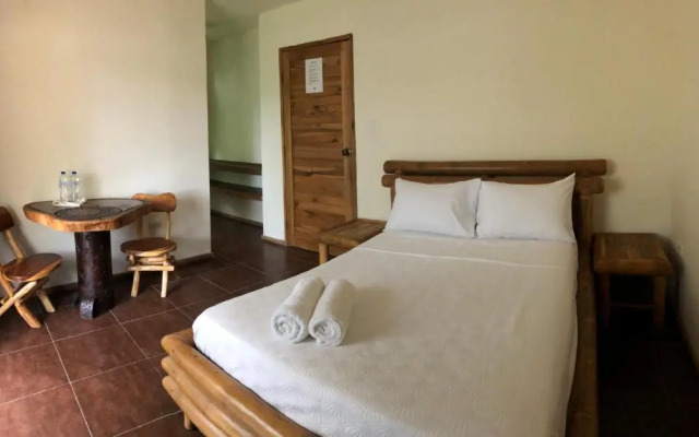 Spondylus Lodge