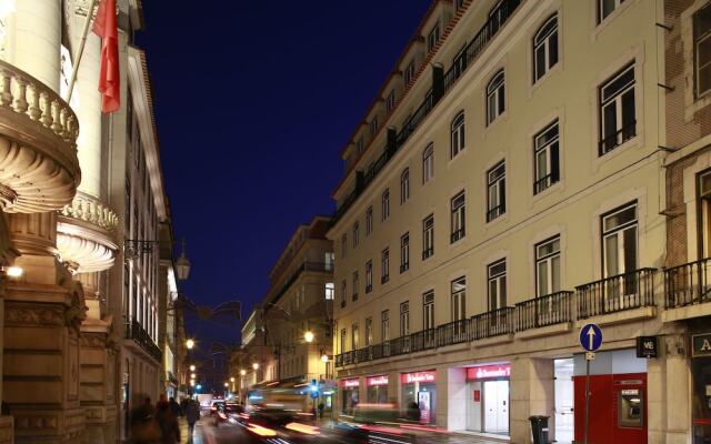 Апартаменты Hello Lisbon Baixa Chiado Apartments Лиссабон вид на фасад