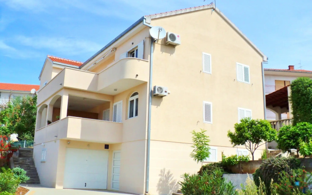 Apartments Ana