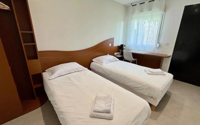 Halte Hotel