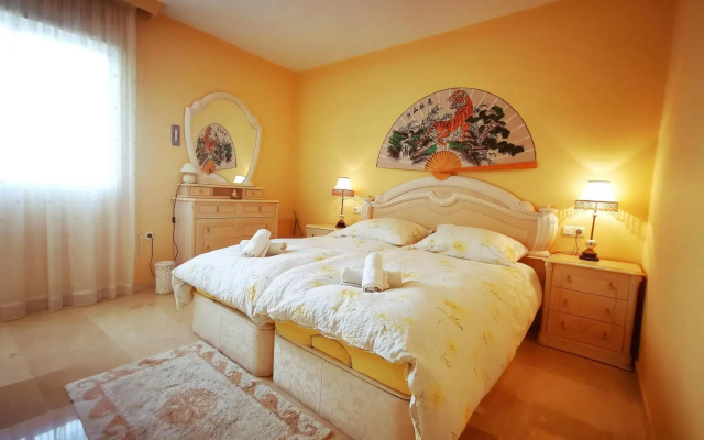Beautiful Apartment on the beach 100