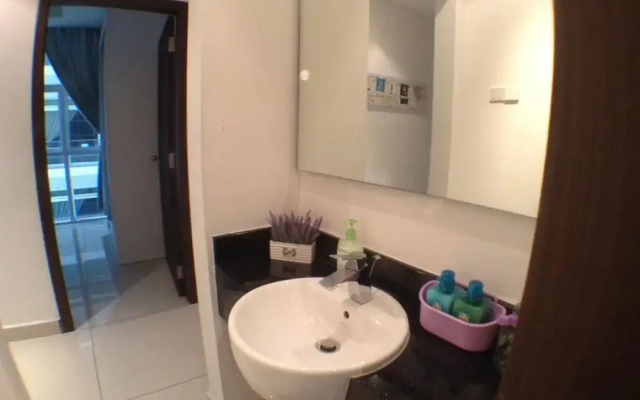 HomeStay in Johor - KSL SeaView