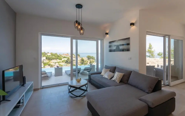 Awesome Home in Prigradica With Sauna, Wifi and 3 Bedrooms