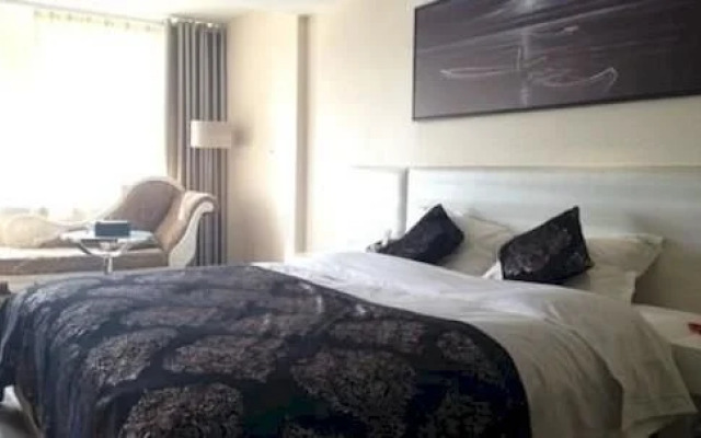 Tuofu Hotel