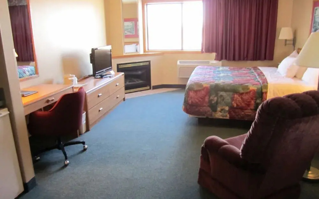 AmericInn Hotel & Suites Inver Grove Heights