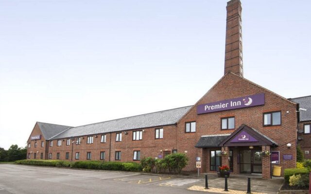 Premier Inn Leeds South 1