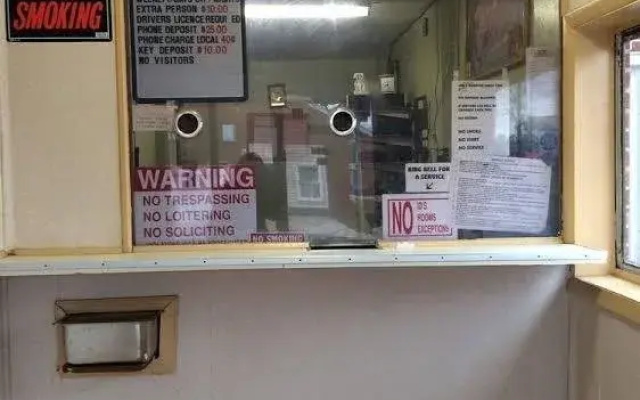 Budget Inn