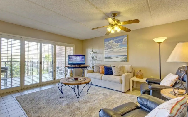Villa Del Sol Condominium 205